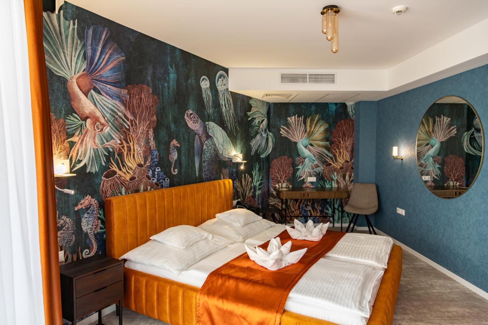 Hotel Atlantis Wellness & Conference Hajdúszoboszló Buitenkant foto